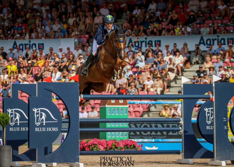 2022-FEI-Jumping-World-Championships-Henrik-von-Eckermann-King-Edward-Photo-by-Julia-Murphy-Team-Sweden-4